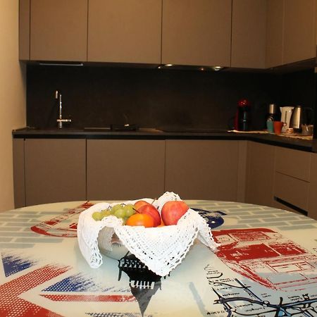Al Grattacielotrenta Apartment เวโรนา ภายนอก รูปภาพ