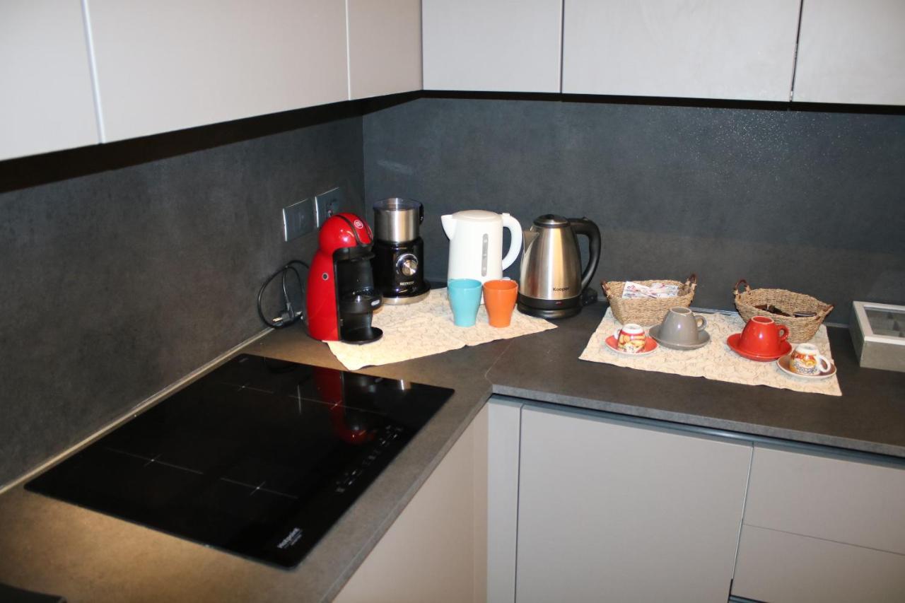 Al Grattacielotrenta Apartment เวโรนา ภายนอก รูปภาพ