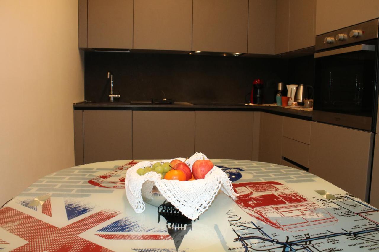 Al Grattacielotrenta Apartment เวโรนา ภายนอก รูปภาพ